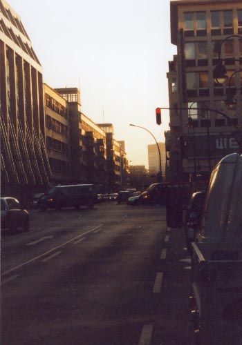 Sonne in der Stra&szlig;e